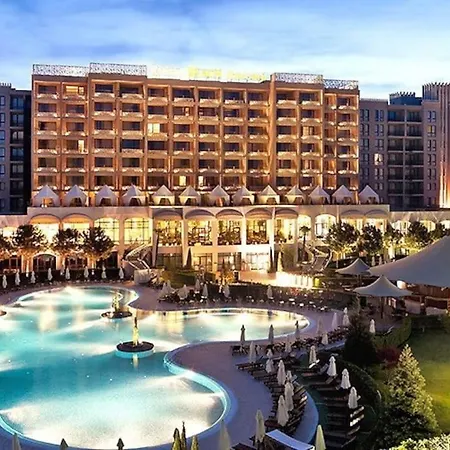 V 5 Hviezdickovom Rezorte Barcelo Royal Apartment